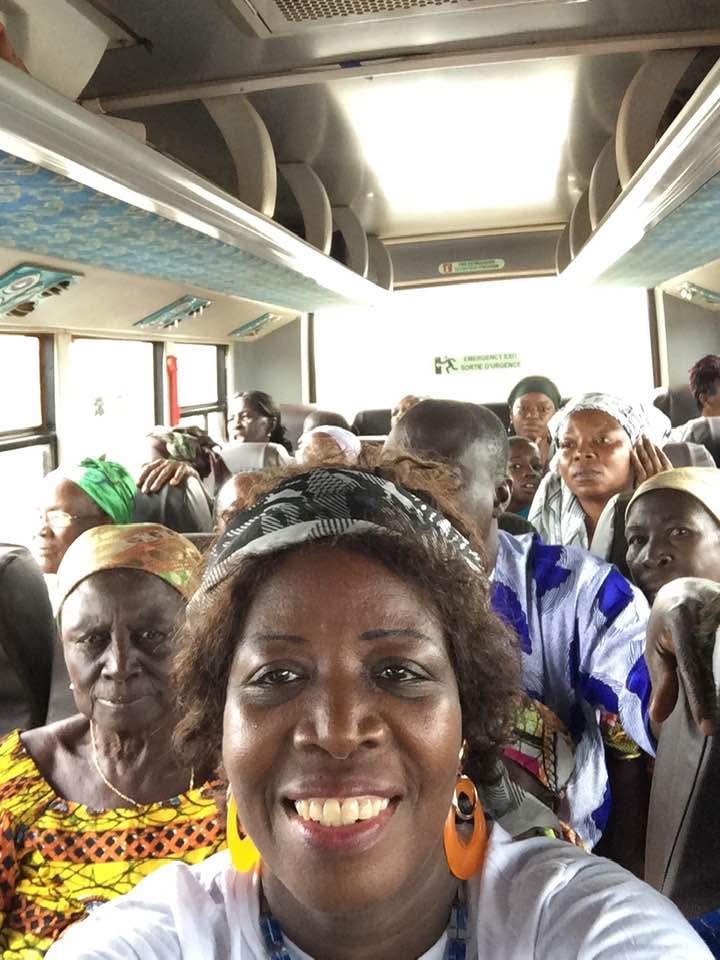 Sortie en bus pour les personnes âgées — Abengourou 2022